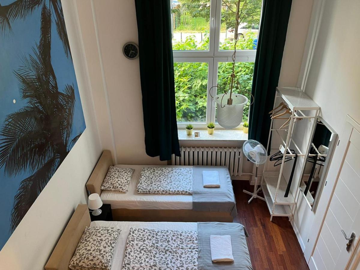 Lägenhet Labo Chmielna Warszawa